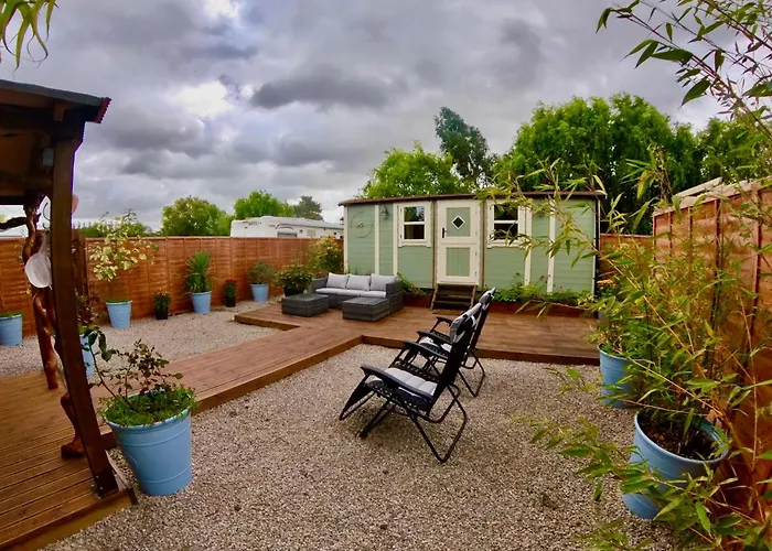 Alices Garden Two